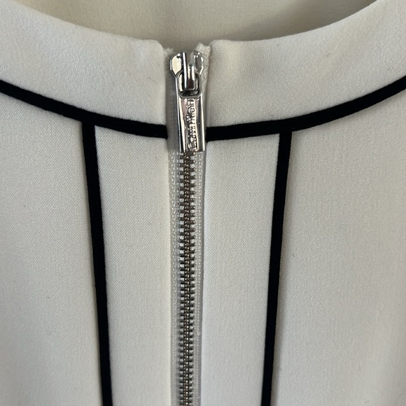 NWT Calvin Klein white jacket with black piping. - Picture 4 of 9